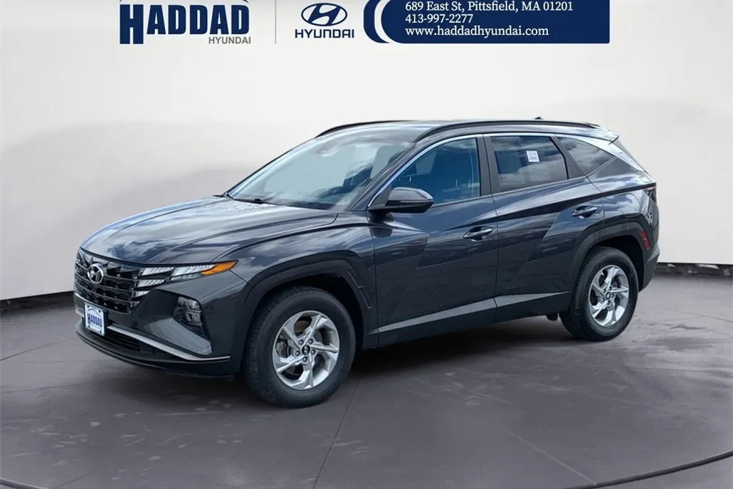 2022 Hyundai Tucson SEL photo 1