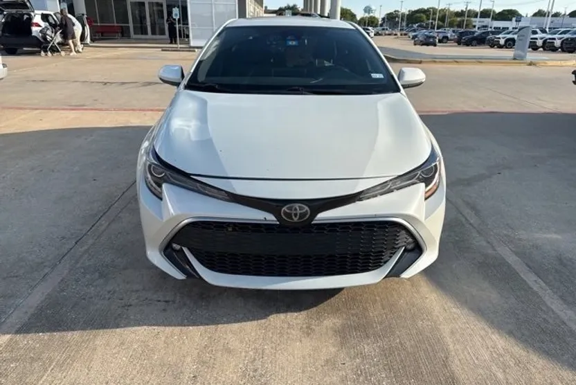 2019 Toyota Corolla XSE photo 1