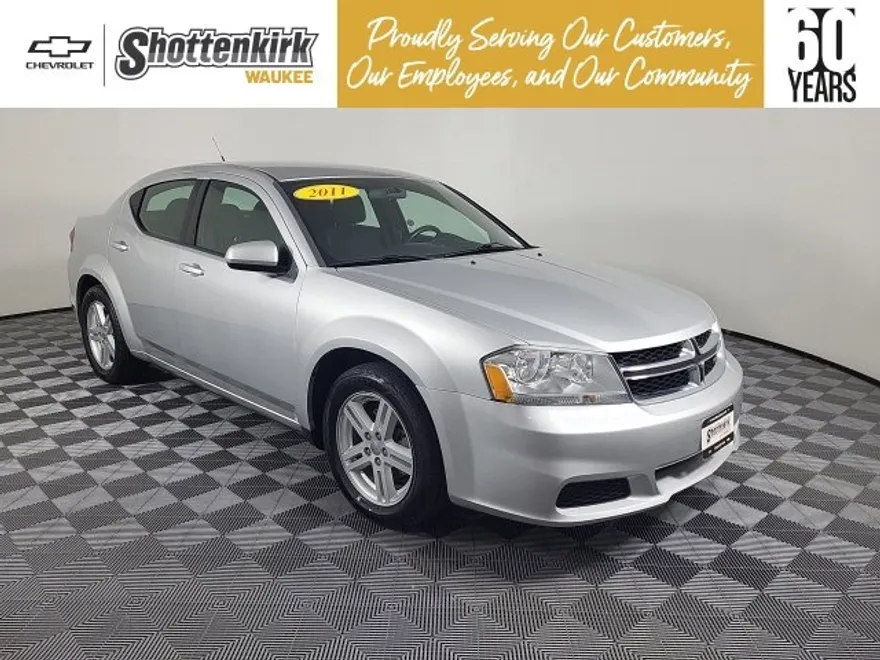 2011 Dodge Avenger Mainstreet photo 1