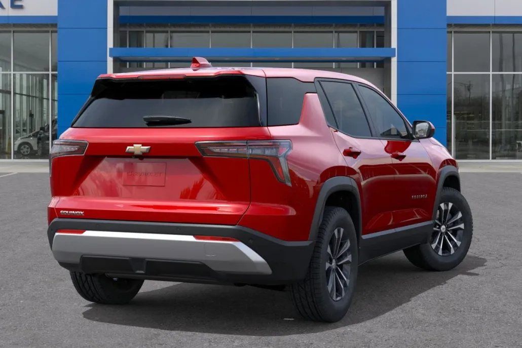 2026 Chevrolet Equinox LT photo 1