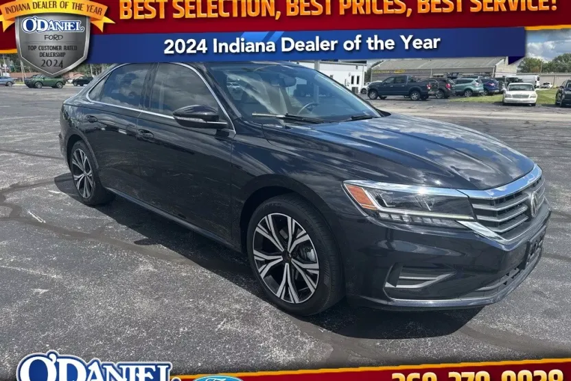2022 Volkswagen Passat 2.0T SE photo 1