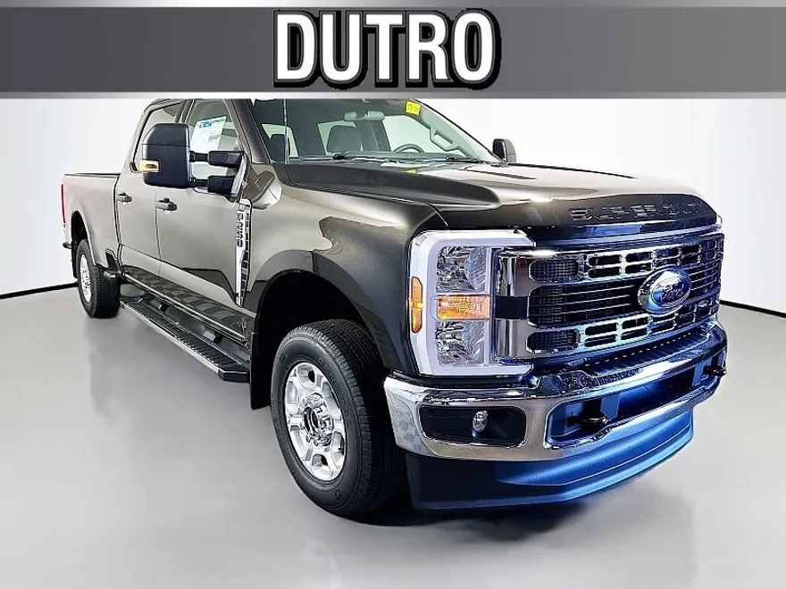 2025 Ford F-250 XL photo 1