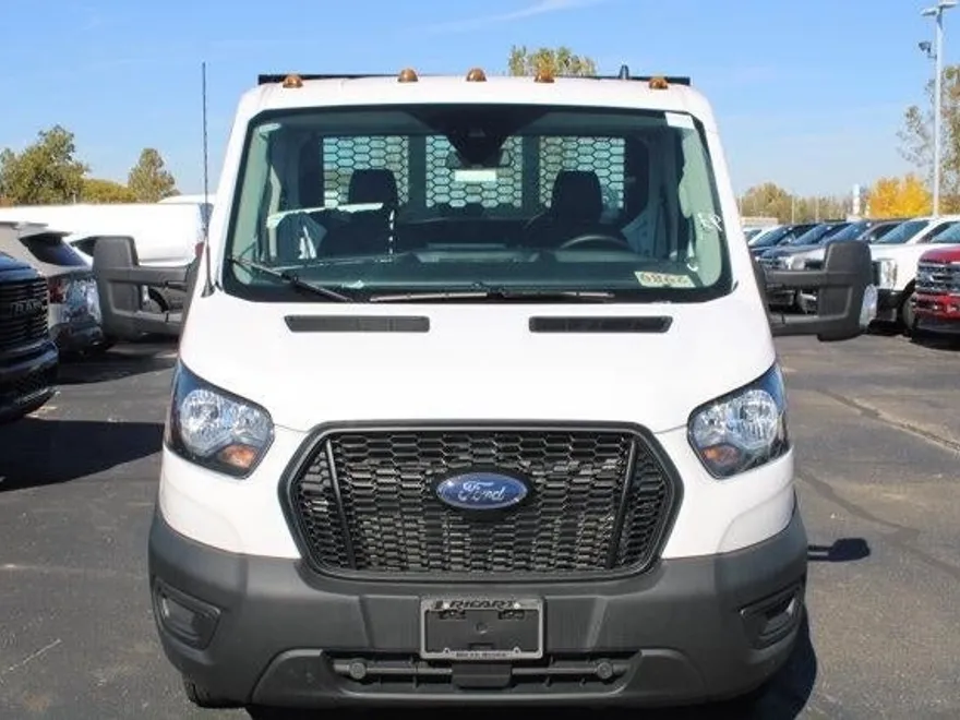 2023 Ford Transit Chassis photo 5