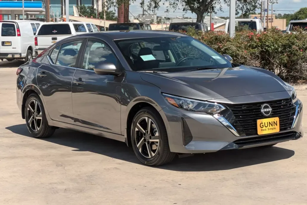 2025 Nissan Sentra SV photo 1