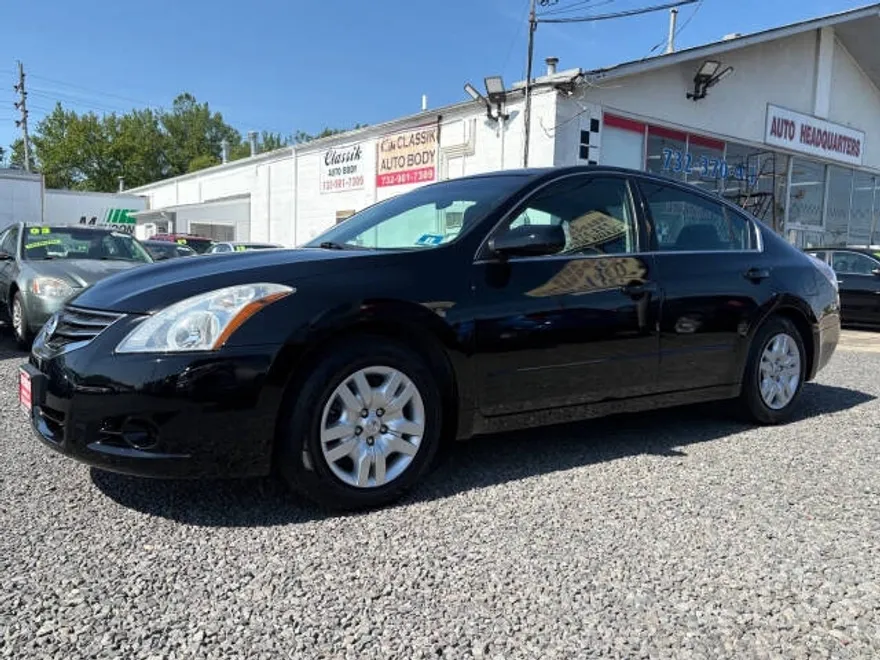 2012 Nissan Altima 2.5 S photo 1