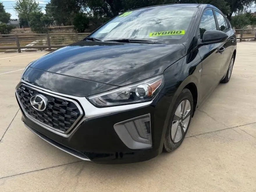 2020 Hyundai Ioniq Blue photo 1