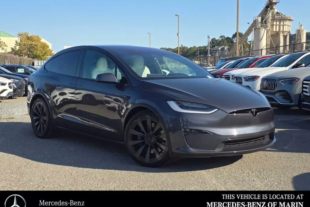 2022 Tesla Model X photo 1