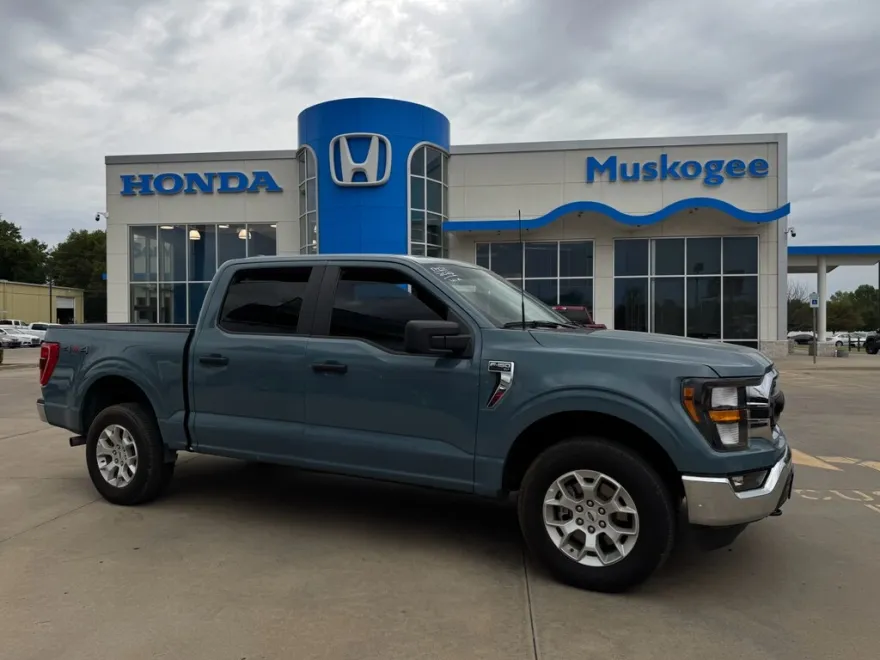 2023 Ford F-150 XLT photo 1