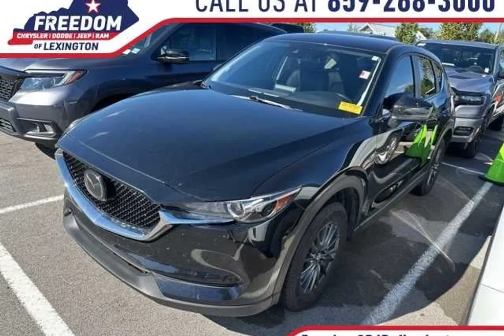 2020 Mazda CX-5 Touring photo 1