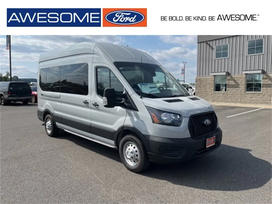 2025 Ford Transit photo 1