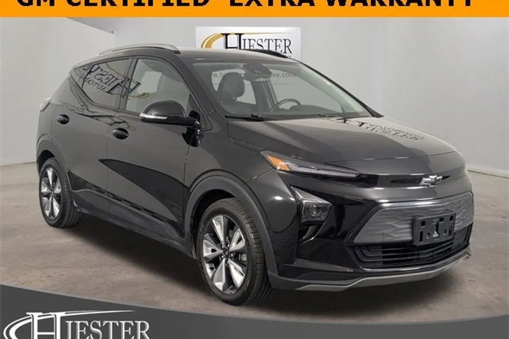 2023 Chevrolet Bolt EUV photo 1