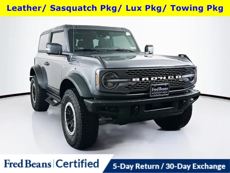 2023 Ford Bronco Badlands photo 1