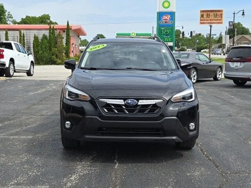 2023 Subaru Crosstrek Limited photo 1
