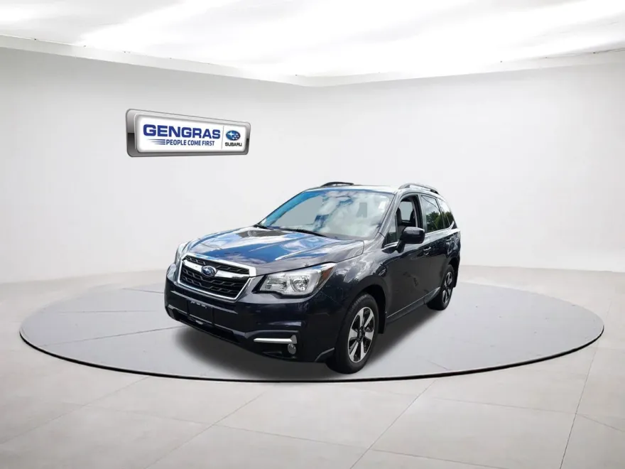 2017 Subaru Forester 2.5i Limited photo 1