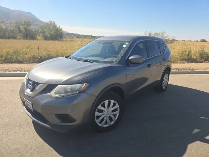 2016 Nissan Rogue S photo 1
