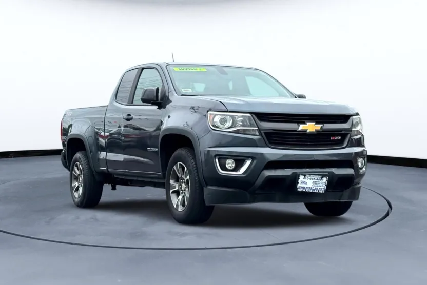 2015 Chevrolet Colorado Z71 photo 1