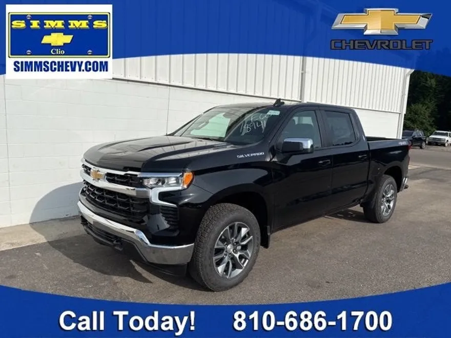 2026 Chevrolet Silverado 1500 LT photo 1