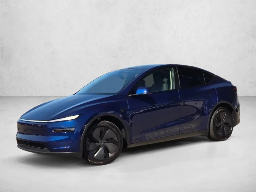 2026 Tesla Model Y Long Range photo 1