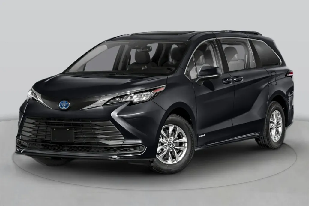 2025 Toyota Sienna XSE photo 1