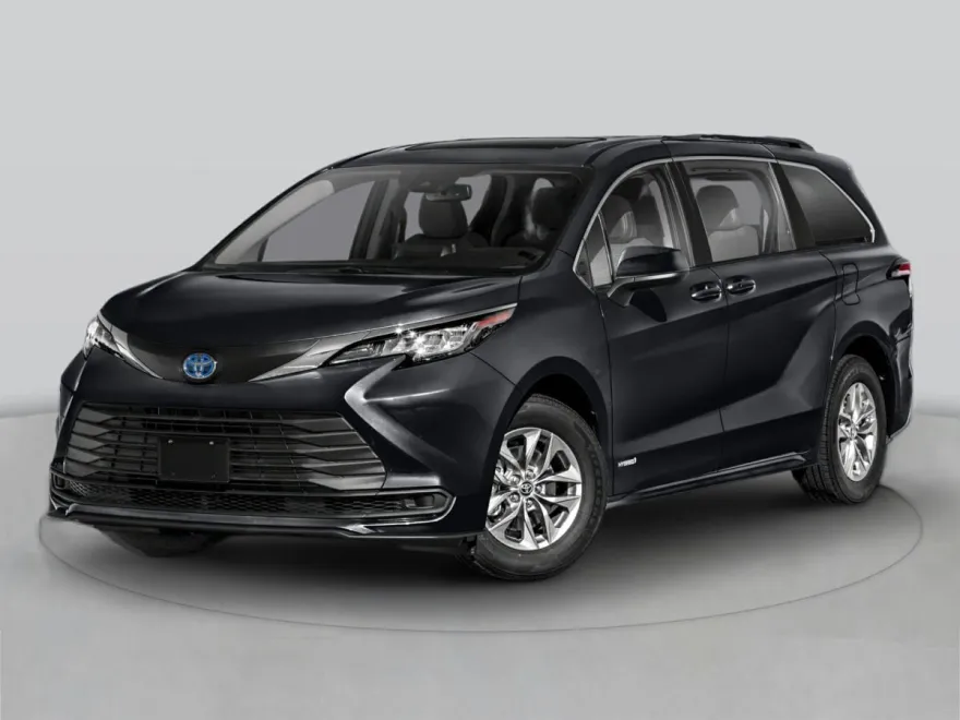 2025 Toyota Sienna XSE photo 1