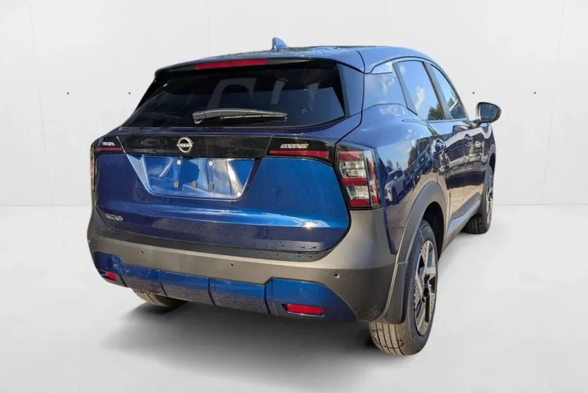 2025 Nissan Kicks SV photo 1