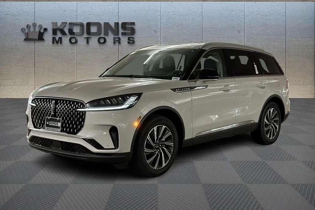 2025 Lincoln Aviator Premiere photo 1