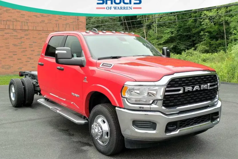 2024 Ram 3500 SLT photo 1