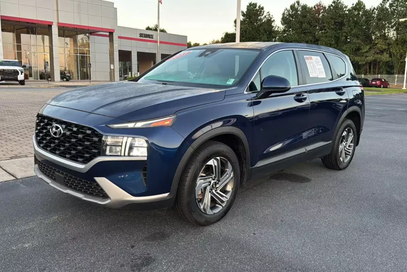 2023 Hyundai Santa Fe SE photo 1