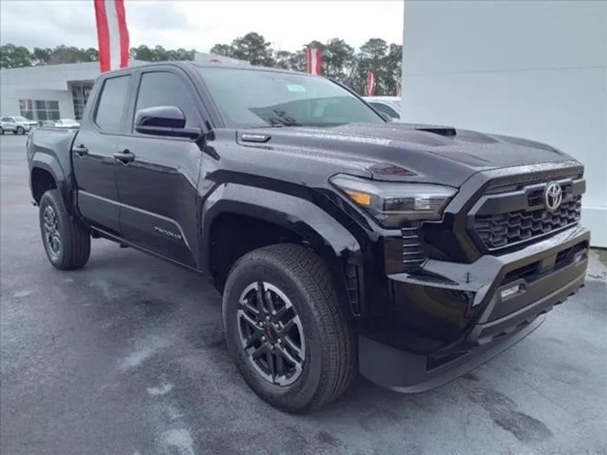 2025 Toyota Tacoma TRD Sport photo 1