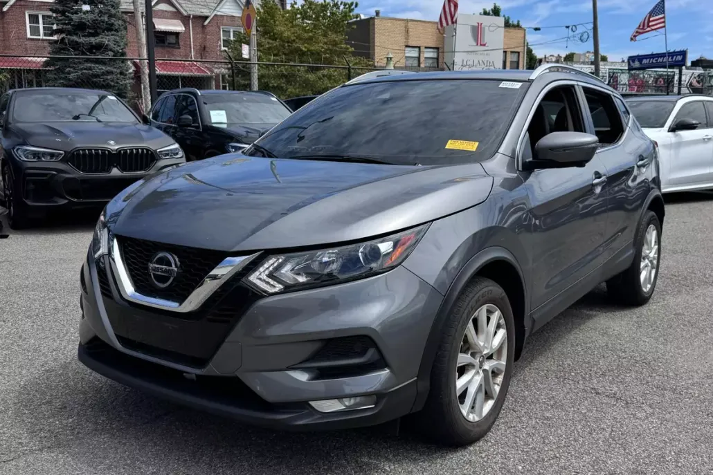 2022 Nissan Rogue Sport SV photo 1