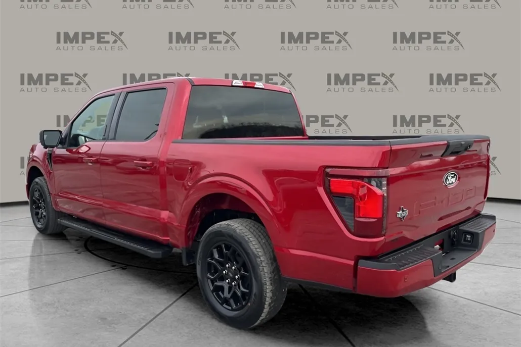2024 Ford F-150 XLT photo 1