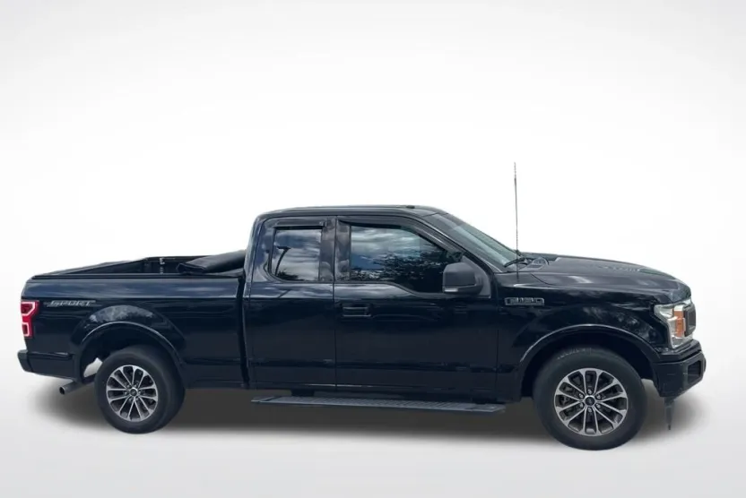 2018 Ford F-150 XLT photo 1