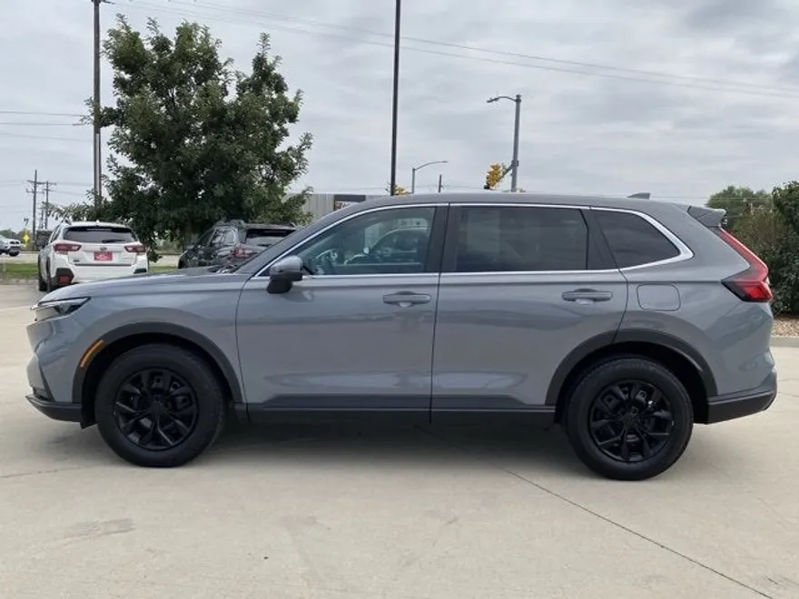 2025 Honda CR-V LX photo 1