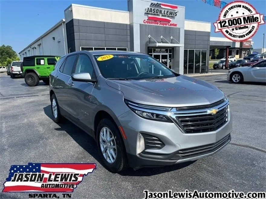 2023 Chevrolet Equinox LT photo 1