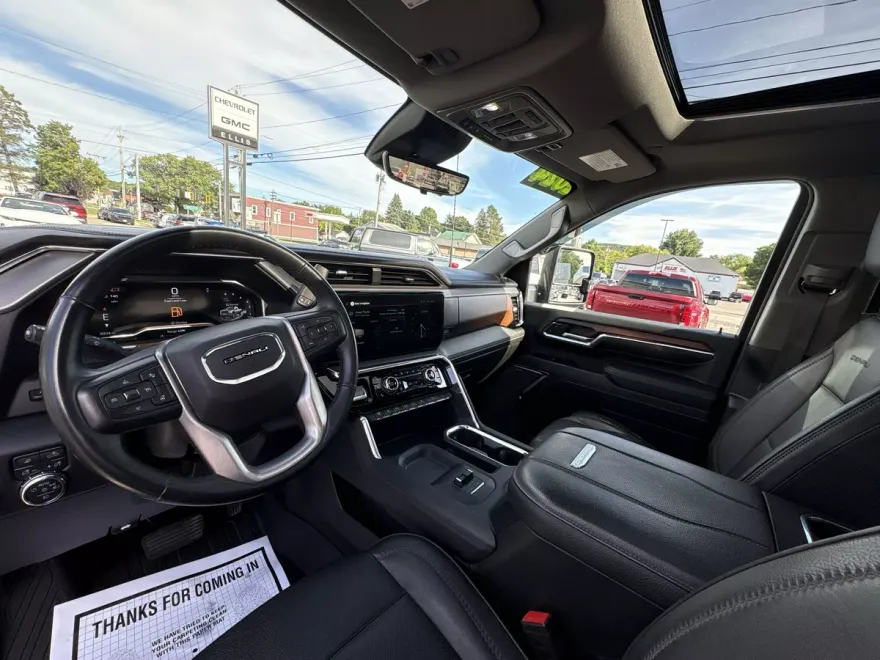 2024 Gmc Sierra 2500 HD Denali photo 1