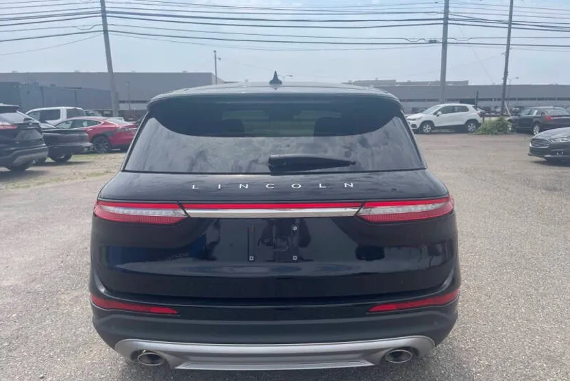 2024 Lincoln Corsair Premiere photo 1