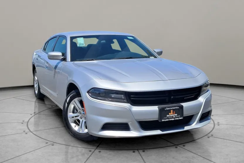 2021 Dodge Charger SXT photo 1