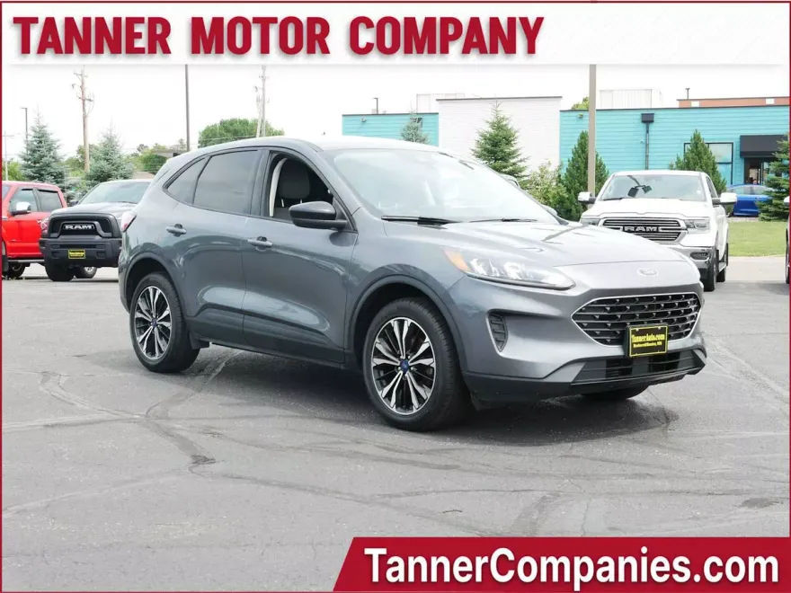 2022 Ford Escape SE photo 1