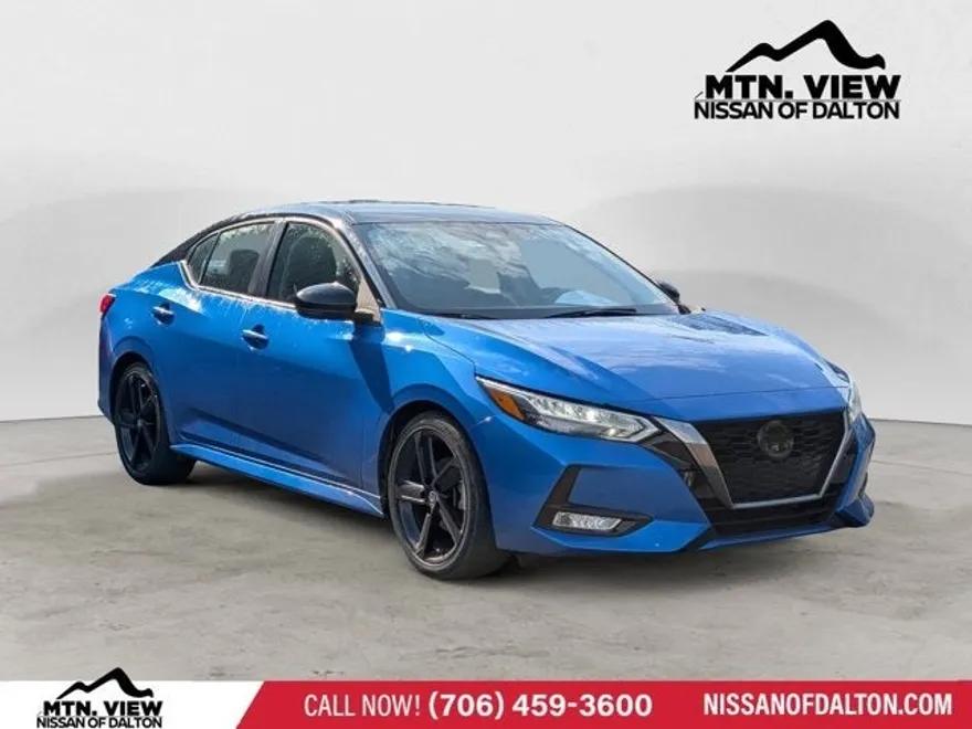 2022 Nissan Sentra SR photo 1