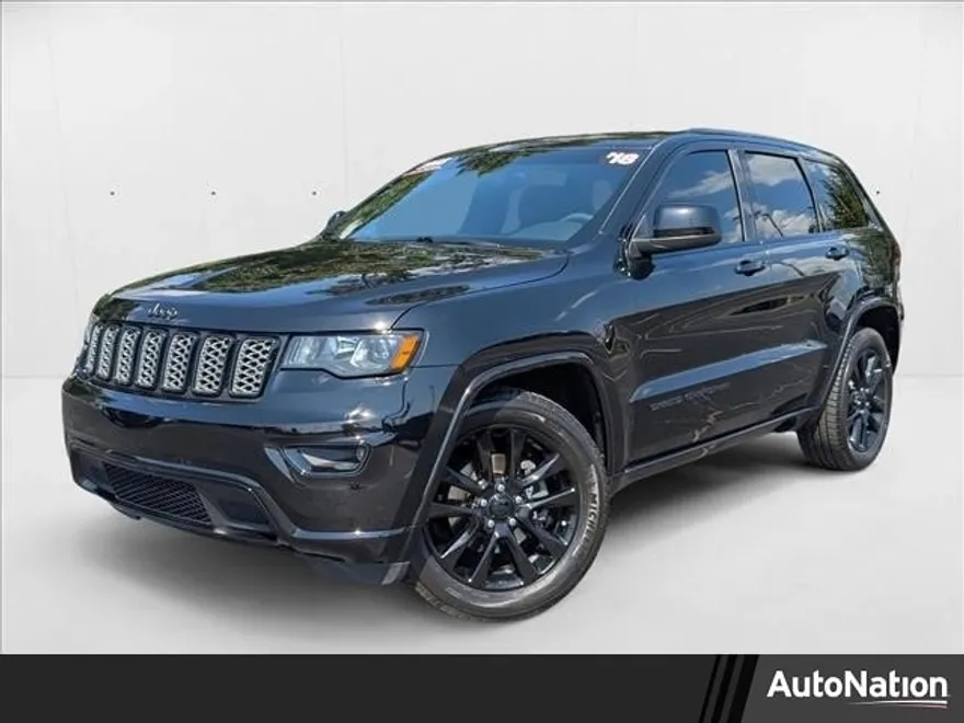 2018 Jeep Grand Cherokee Altitude photo 1