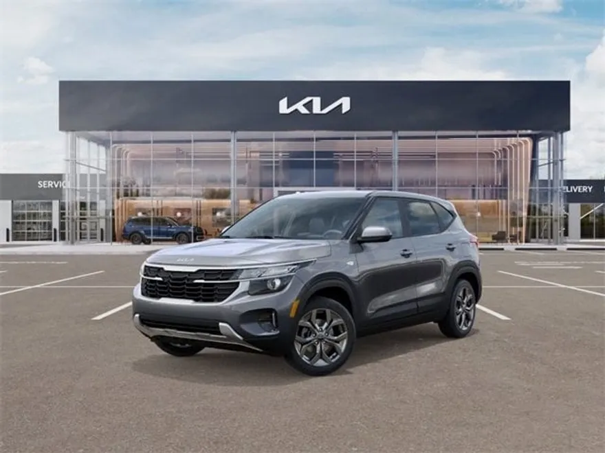 2026 Kia Seltos LX photo 1