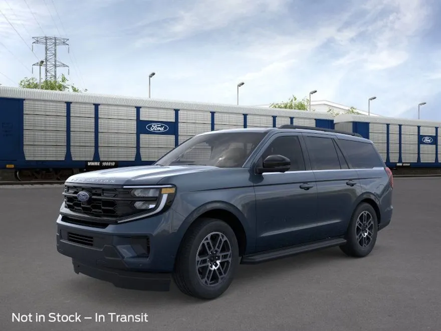 2025 Ford Expedition photo 1