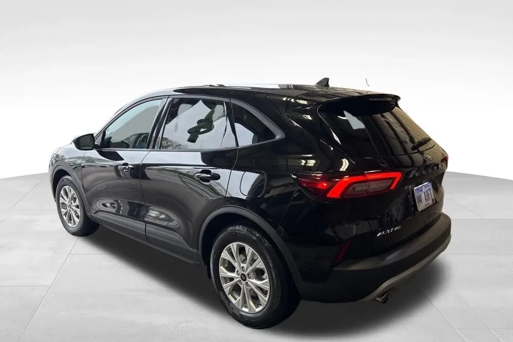 2026 Ford Escape Active photo 1