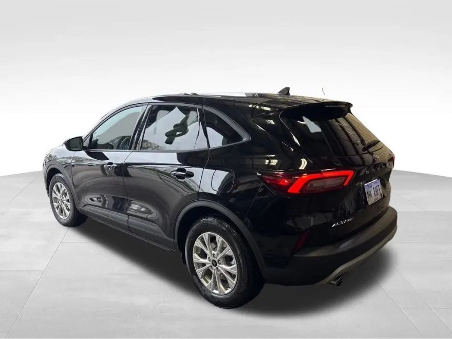2026 Ford Escape Active photo 1