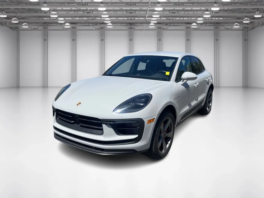 2024 Porsche Macan S photo 1