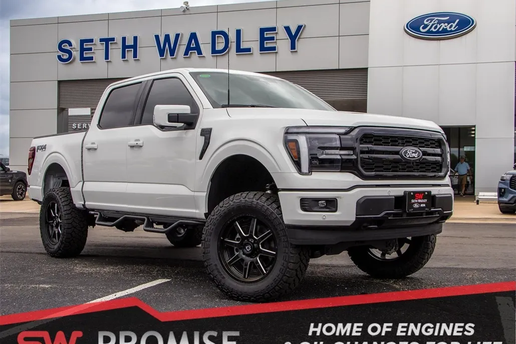 2025 Ford F-150 Lariat photo 1
