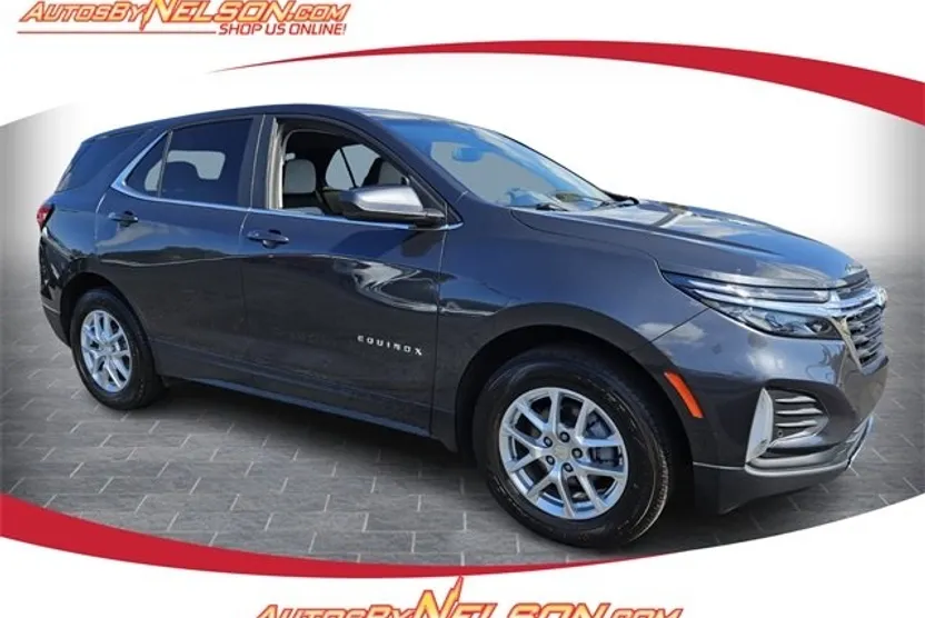2023 Chevrolet Equinox LT photo 1