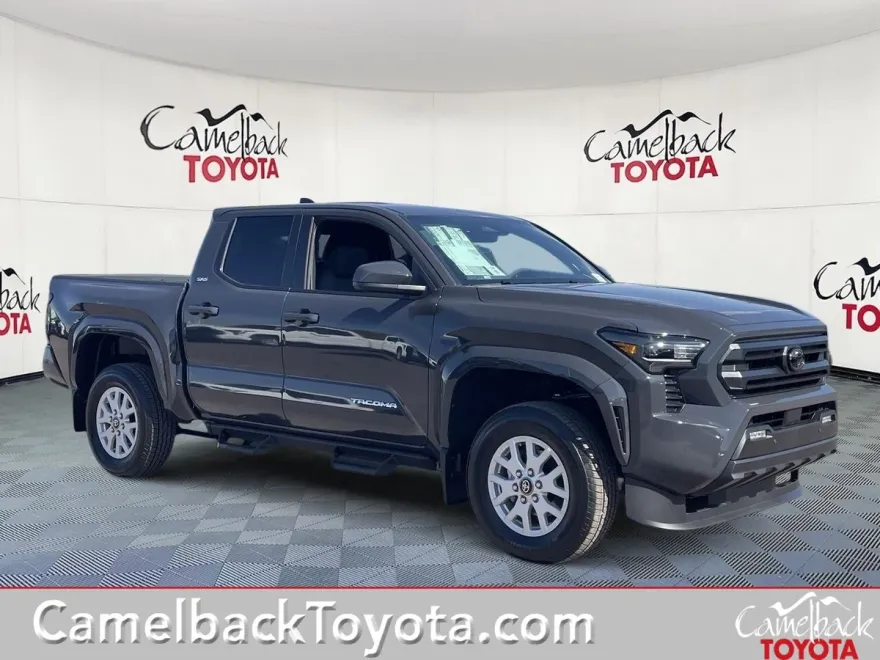 2025 Toyota Tacoma SR5 photo 1