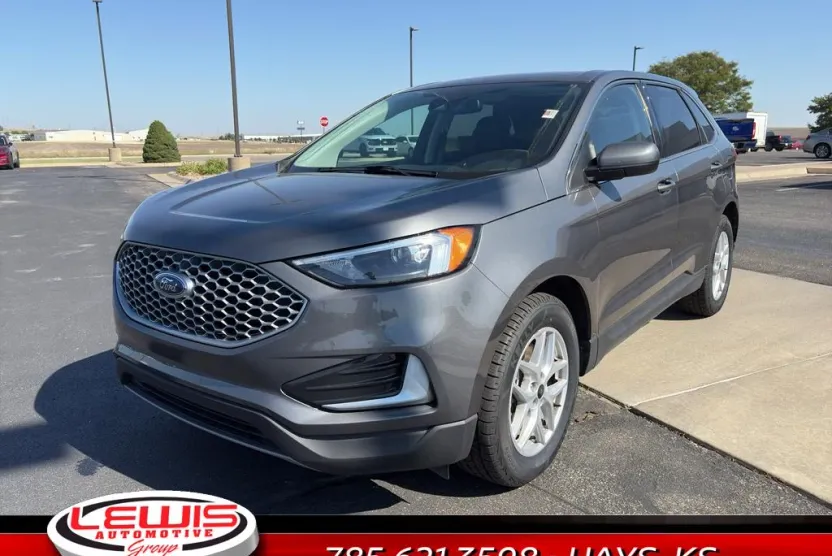 2024 Ford Edge SEL photo 1