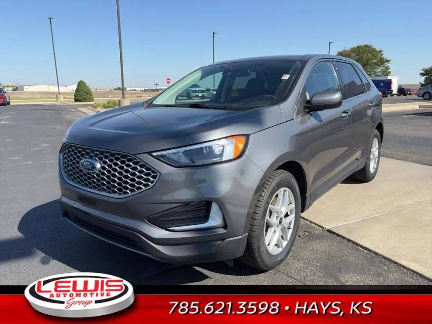 2024 Ford Edge SEL photo 1